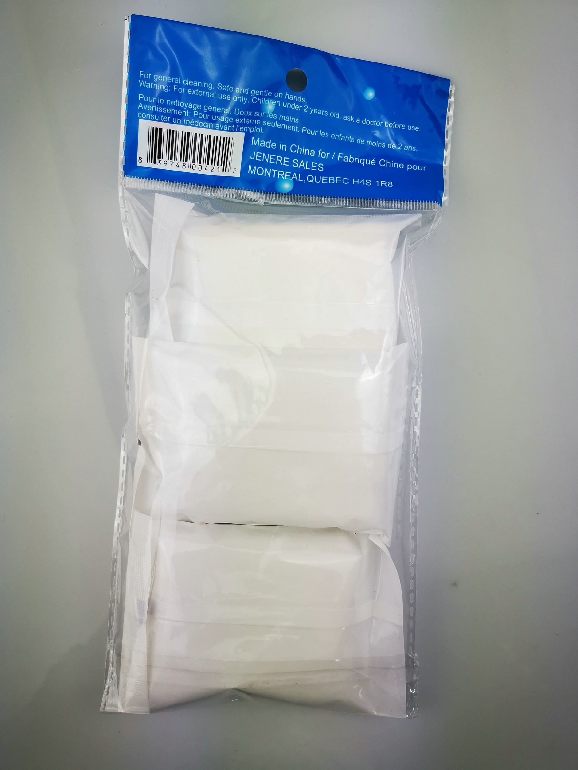 Cleaning wipes