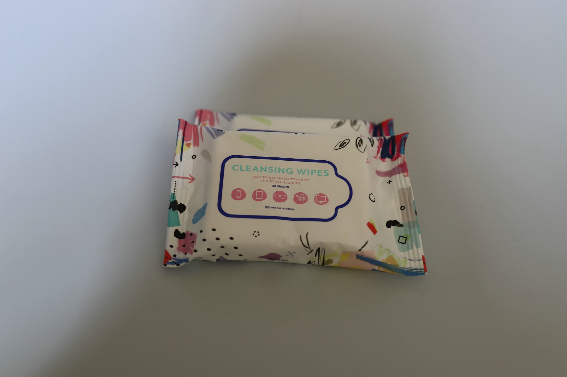 Cleaning wipes