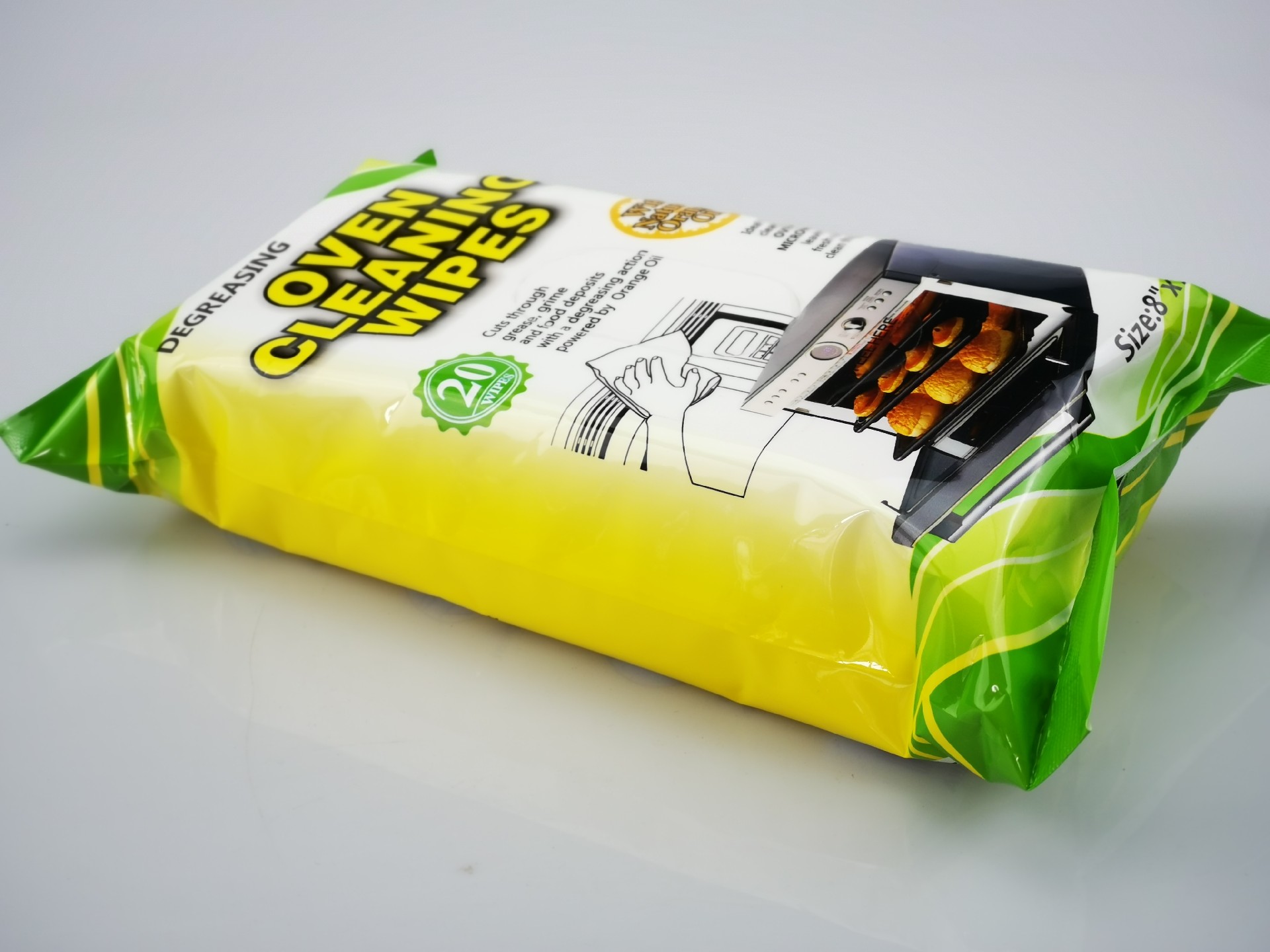 Oven cleaning wipes