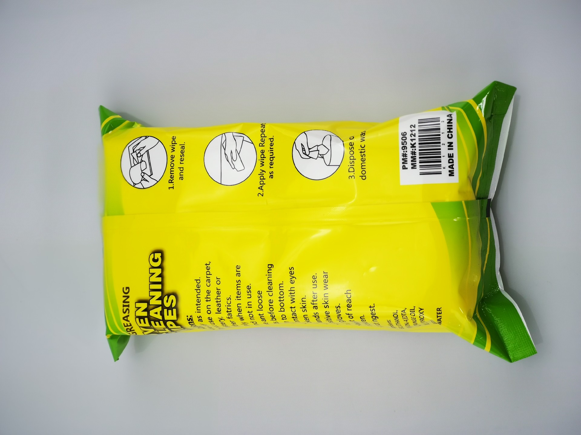 Oven cleaning wipes